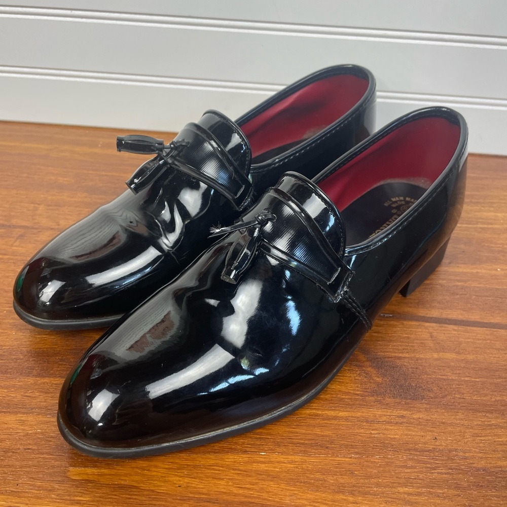 Barclay Black Tasseled Tuxedo Patent Leather Slip-on Loafers Mens Size 9.5 GUC
